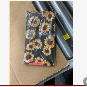 Car Registration And Insurance Card Holder With Magnetic Closure